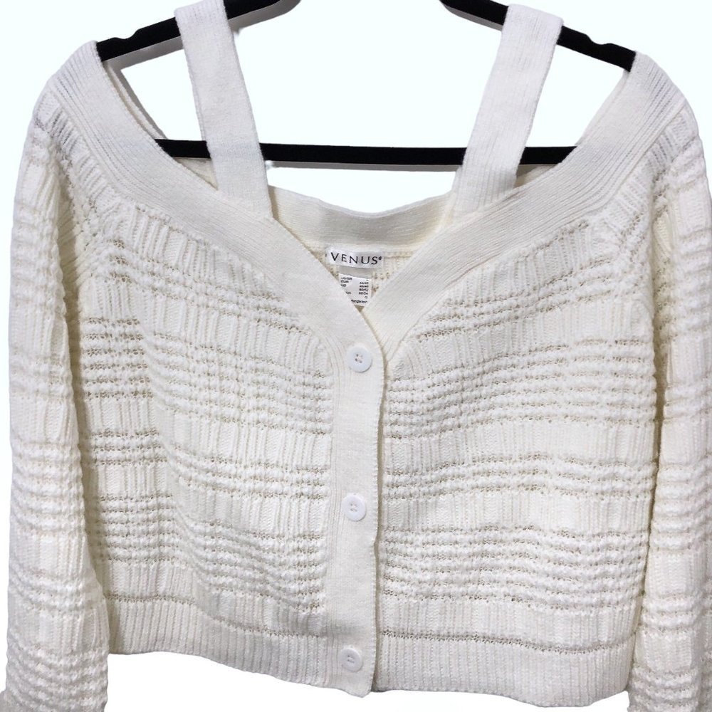 New Venus Solid White Cold Shoulder Button Long S… - image 4
